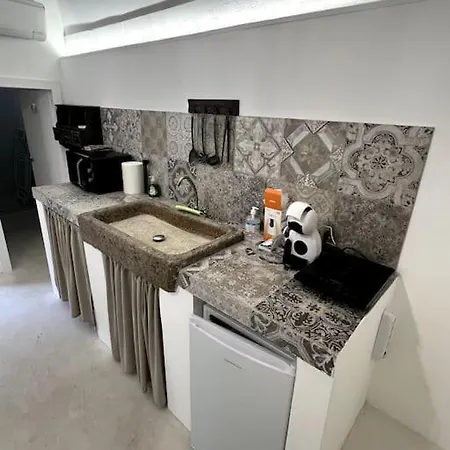Tufo House * Matino